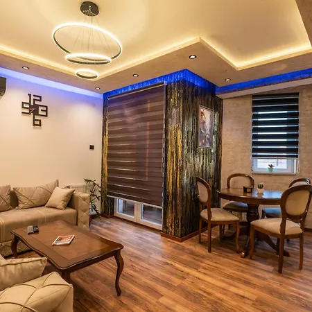 Ryo Golden Imperial 1 Apartmán *