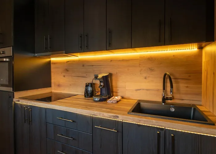 아파트 Ryo Golden Imperial 1 쿠르셰바츠