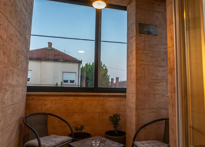 Apartamento Ryo Golden Imperial 1 *